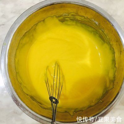 戚风蛋糕|减糖百香果戚风蛋糕