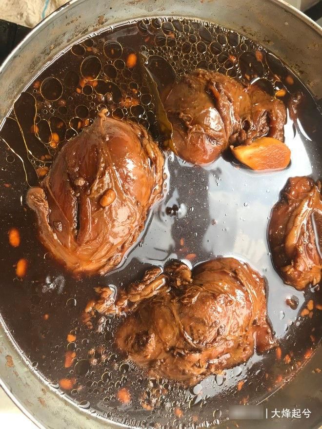 五香牛肉如何卤制入味，厨师大伯手把手教我，只需要以下几步