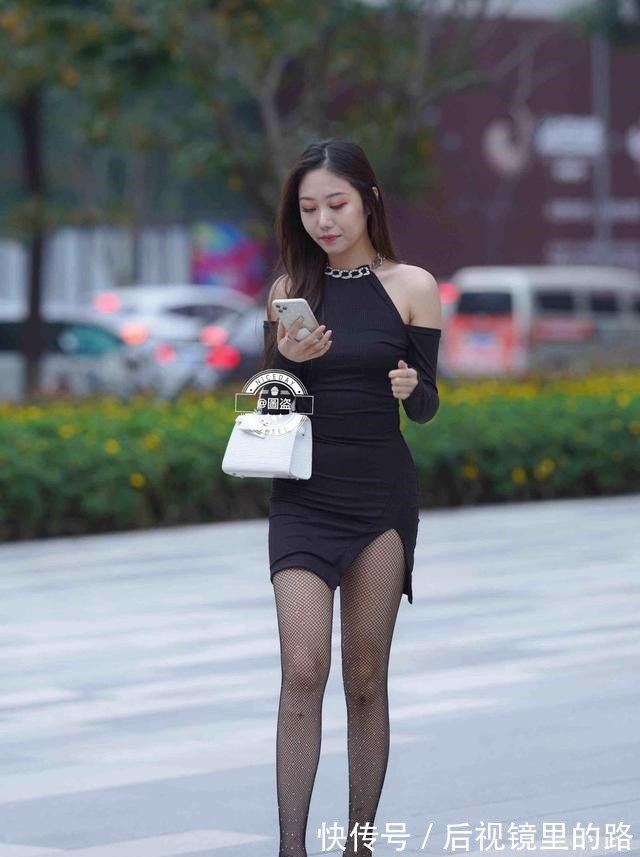 美女 丰润柔美的连衣裙美女,总能为造型加分,风靡街头