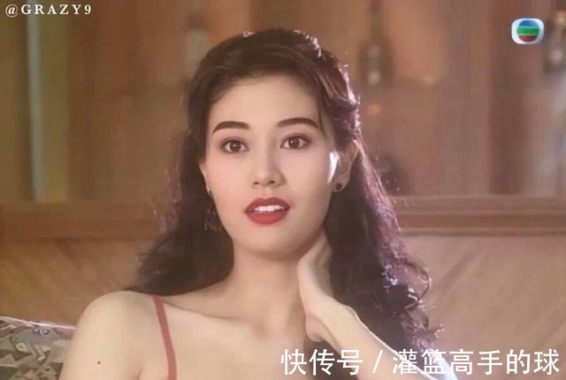 红色|完形填空从90年代火到21世纪的是____的长裙和____的头发!