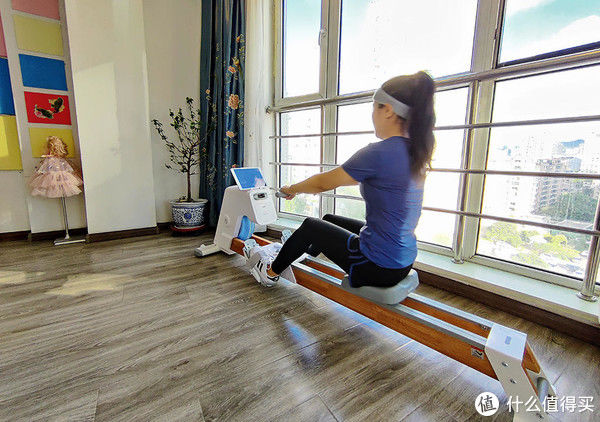 阻力|微客智品 篇二百一十二：居家健身、高效燃脂！有专业教练指导的野小兽R15水阻划船机体验