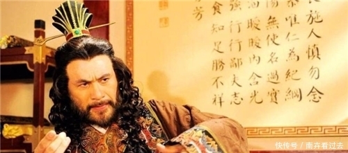 皇帝|外国人差点儿当了中国的皇帝,最后结局令人羡慕