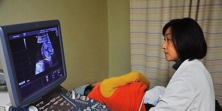 待产包|孕晚期这三个部位经常疼,很可能暗示宝宝要出生了,孕妈快准备