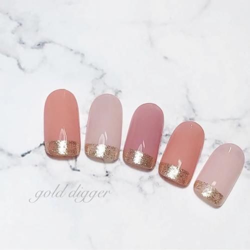 10款夏日淡彩美甲，收藏起来照着做吧