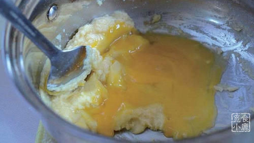 松软可口的蛋糕，您用心也能做好，软绵绵的口感，每一口都幸福