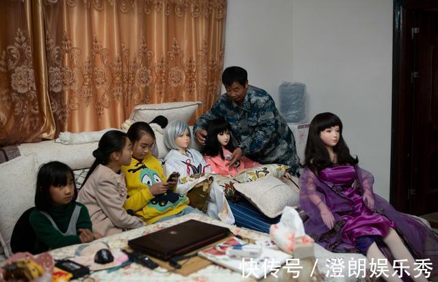 衣服|大叔把仿真娃娃当女儿,花10万买衣服宠着,这是父爱还是变态?