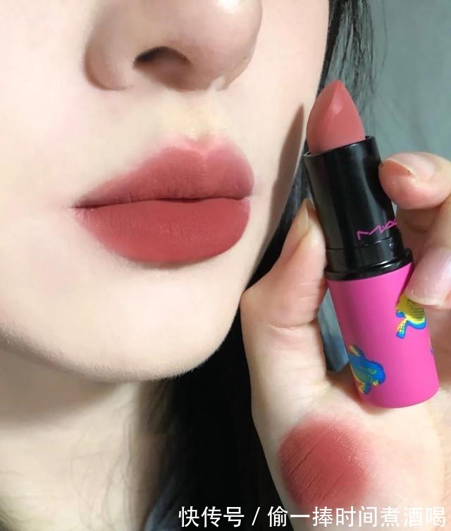 豆沙色 适合日常的清淡口红,这4支豆沙色不容错过,显白高级轻松抬气质
