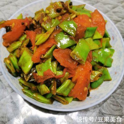 学会西红柿炒扁豆角，解锁正宗味儿