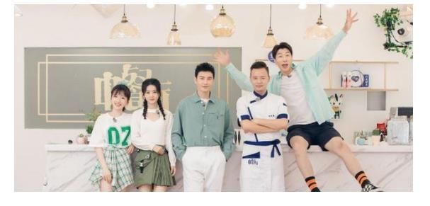 黄晓明|《中餐厅5》开拍，43岁的黄晓明被夸少年感，真的不过分吗？