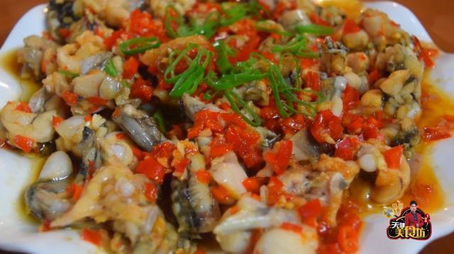 剁椒蒸牛蛙最好吃的做法，简单美味又下饭，看看你喜欢吃不