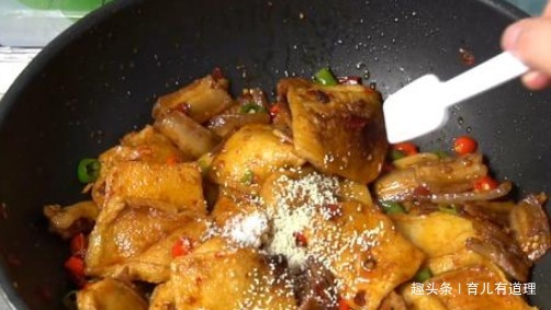 一道特别家常的补钙菜,适合老人孩子多吃,味道鲜美,做法简单