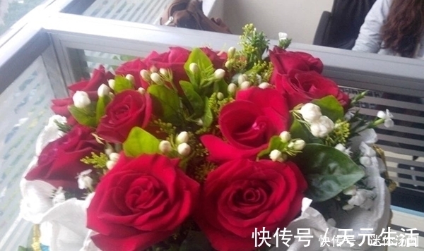 气血|女人来大姨妈期间，吃哪些食物，能帮助身体排“污血”、养子宫？