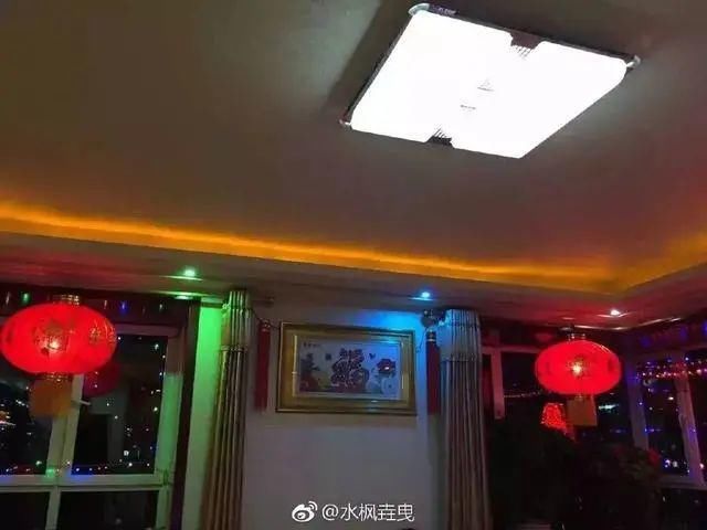 爸妈|花了20w装修新房，结果被爸妈装成了「主墓室」？？？哈哈哈哈哈