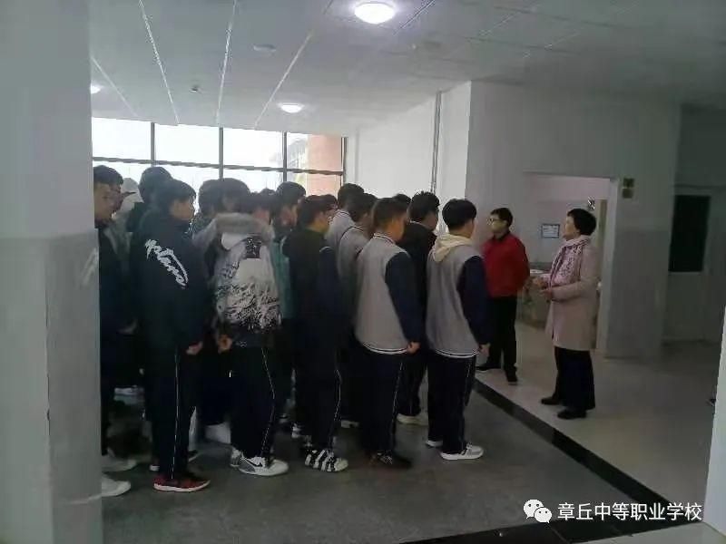 校企合作研发中心正式吸纳首批21名学员