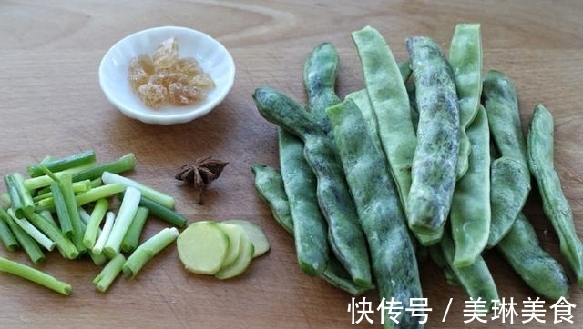 红烧排骨肉质易发柴？2个原因要知道，肉嫩味美