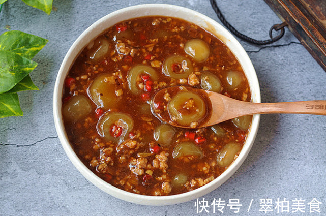 土豆粉|女人常吃這種“堿性食物”，嘴巴不臭，頭發烏黑，皮膚也細膩了！