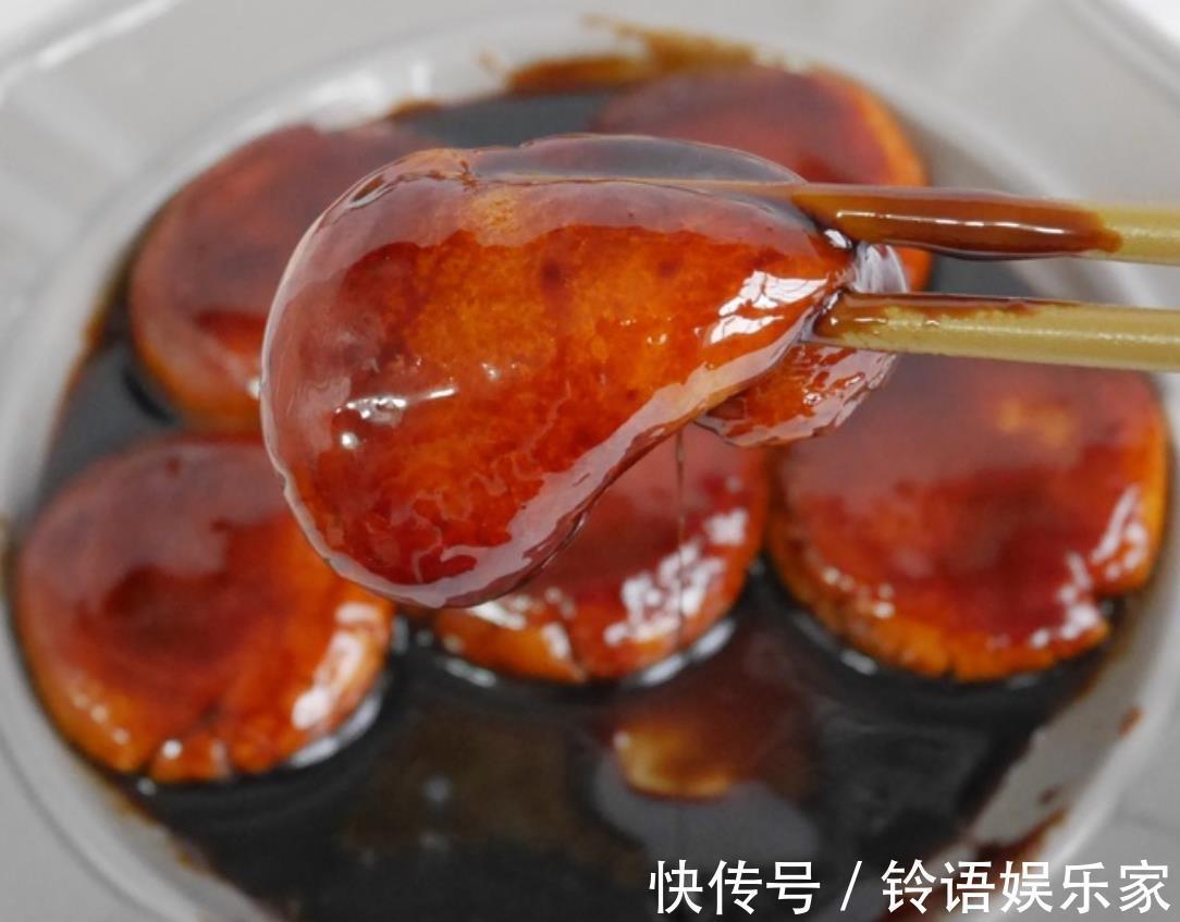 做红糖粑粑，别只会加红糖，多加这2样，色泽更红亮，味道更香甜