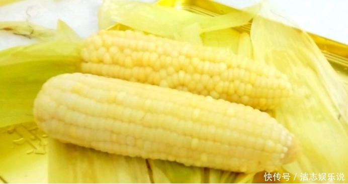 香甜|煮玉米,扔水里就煮了牢记1个诀窍,玉米香甜又软糯