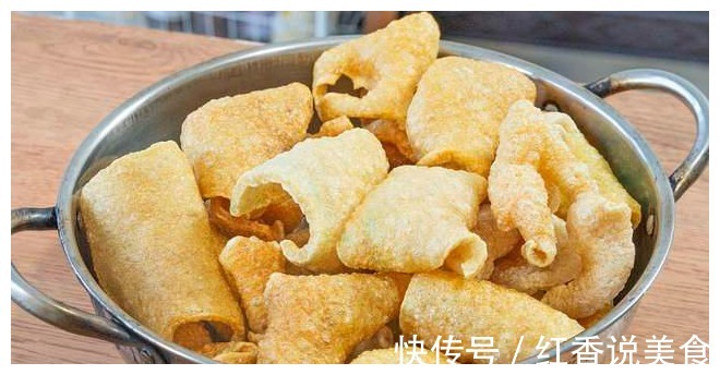 猪皮的这个新奇做法，第一次做，确实比猪皮冻好吃，Q弹有嚼劲儿
