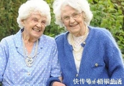 早睡早起|长寿的人通常都有5个好习惯,看看你能占几个?