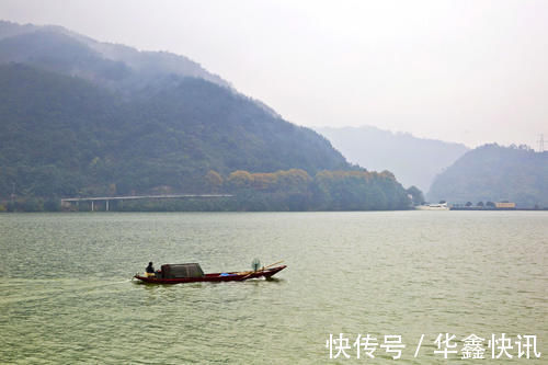 水生|水中有山，山绕水生，水行山中，富春江一幅淡雅的水墨画卷