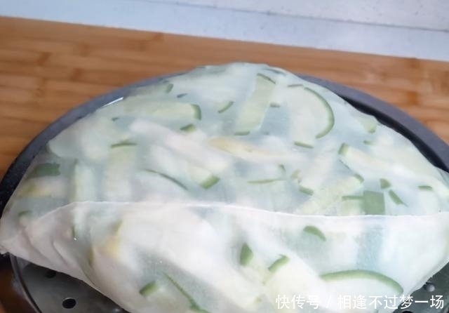 无水无油|腌萝卜条的家常做法,简单易学,酸甜口味,超级下饭