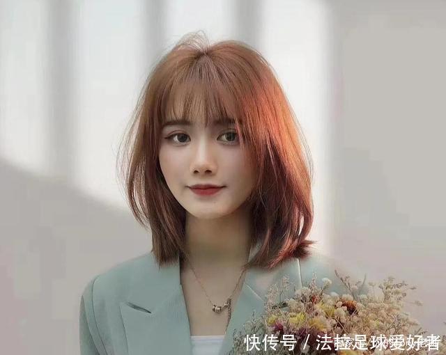 谁说短发没有女人味,这些短发显脸小有气质