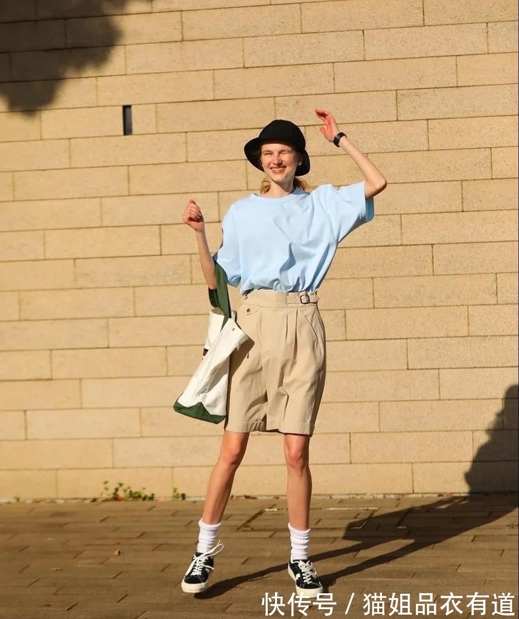 爸爸裤|阔腿裤Out！夏季的潮裤C位应该是“爸爸裤”，时髦到不像话