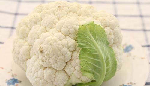 甲状腺出现结节后,要避开几种食物,再爱吃也要忍住