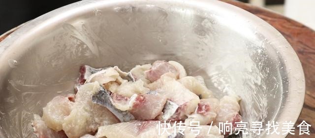 鱼肉|这才是鱼片最过瘾的吃法,外酥里嫩,香辣开胃,看着就有食欲!