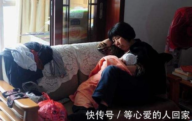 奶奶|宝宝从小面临“选择题”,跟姥姥亲还是奶奶亲,答不好妈妈心酸