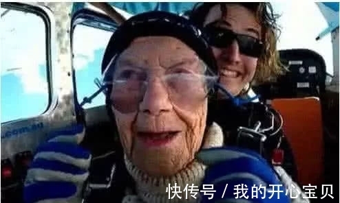 平板支撑|吉尼斯世界之最:加拿大女人坚持了4个多小时,网友:腰腹力真强