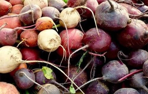 人到中年|人到中年想长寿,可以多吃三种食物,排毒养颜,有益健康!