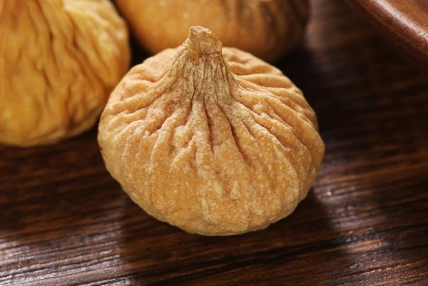 高血压患者|高血压患者养生有诀窍，4种零食随便吃，不仅解馋，还能稳血压