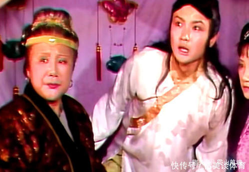 佳人&黛玉做出丑事,贾母怒把矛头对准宝钗,王熙凤因此失去最心爱的人