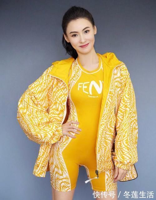 张柏芝|美女真是深藏不露,穿连体瑜伽裤秀凹凸身材,扎高马尾活力满满