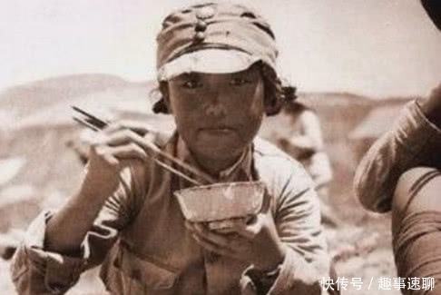 太久|真实的八路军的照片曝出,网友直呼被骗了太久,跟电视剧反差太大