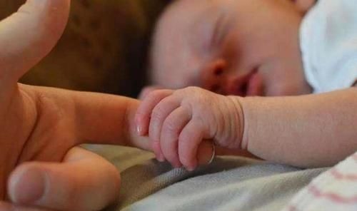 关键期|宝宝出生“头三年”很关键,家长做好这3件事, 孩子会很聪明