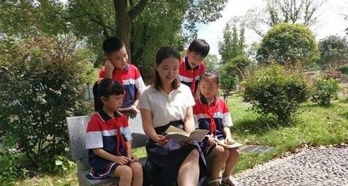 赫山区梓山苑小学：教师王卫华获评益阳市首席名师