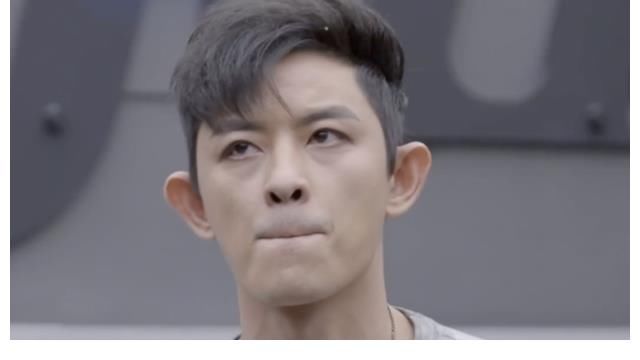 林晓峰|披荆斩棘的哥哥槽点满满,选手抱团上演宫心计,淘汰结果还惹争议