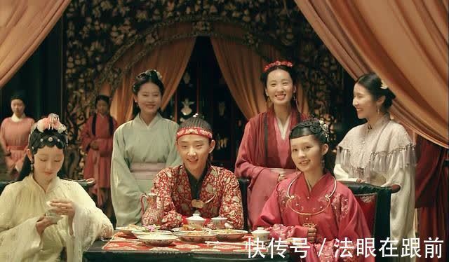 李纨$87《红楼梦》和新《红楼梦》十二钗颜值对比,最惨烈的是她俩