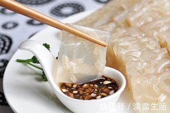 做猪皮冻，不要直接焯水！再加一步，晶莹剔透，嫩滑q弹，吃不腻