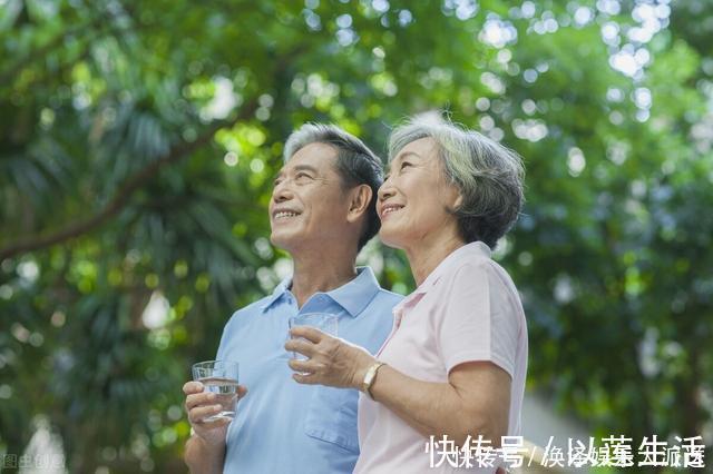 外出旅游|老年人怎样才能改善夫妻生活？帮你分析这6个要点，值得收藏