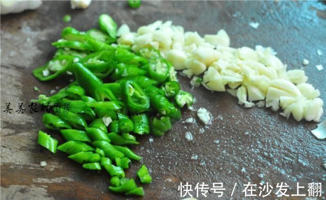 宴客菜|天热,排骨别再红烧了,教你新做法,不用一滴油,清爽不上火