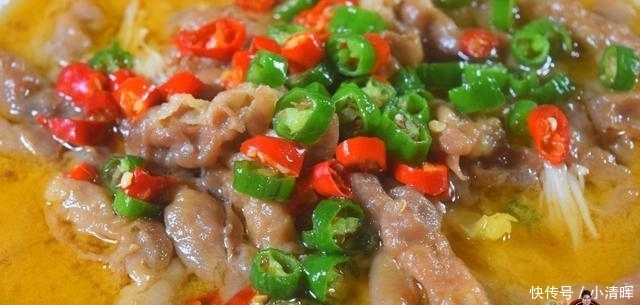 酸汤肥牛最好吃的做法，简单美味又下饭，看看你喜欢吃不？