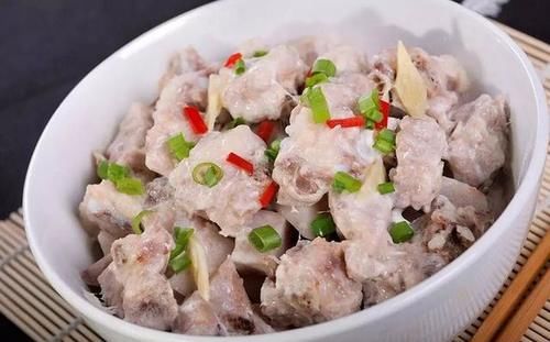 雪梨|明日白露,别忘吃“餐桌6宝”,顺应节气调整饮食,为秋冬打基础