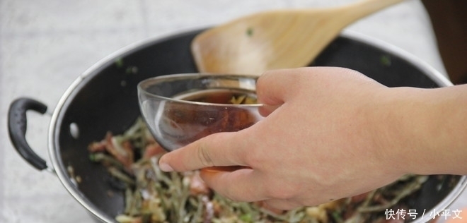 腊肉|这菜是“催老剂”,医生很少让家人吃,很多人把它当作美食