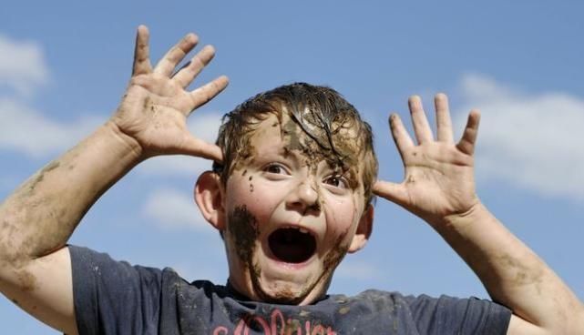 秘密|“妈妈,告诉你个秘密”,宝妈听完一身冷汗,带着儿子赶往医院