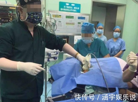 宝妈|怀孕八个月查出畸形,忍痛引产看到孩子后,整个房间都安静了