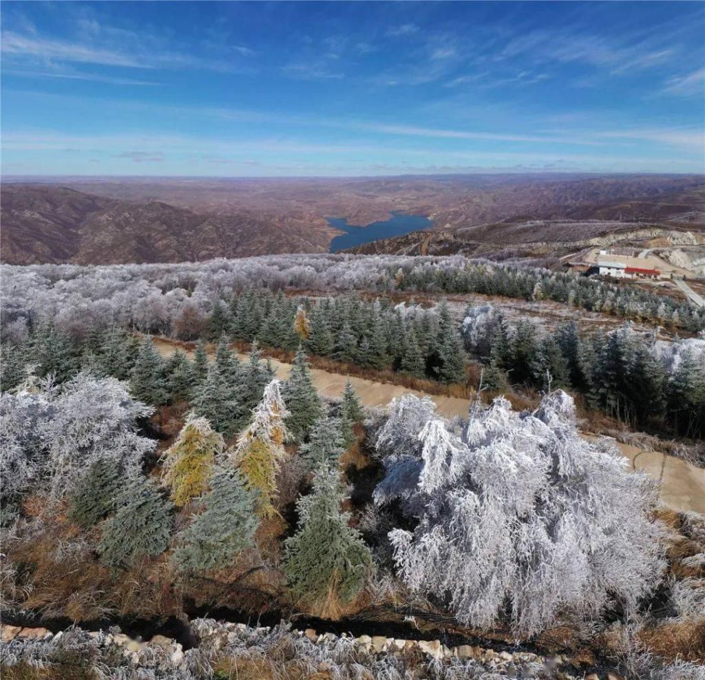  大青山|《呼和浩特第一场雪》